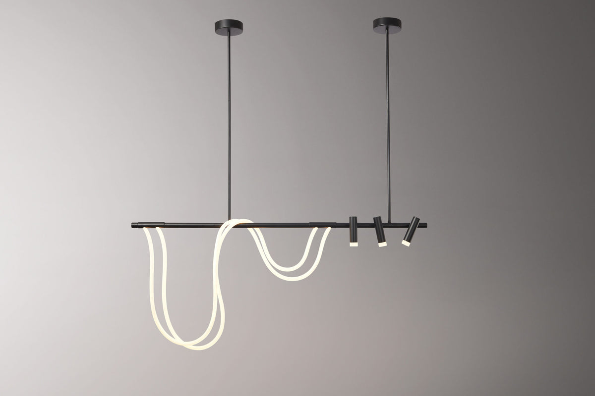PDC 704 BK # ΡΑΓΑ LED ΜΕ 3 ΣΠΟΤ & ΑΝΙΣΟΠΕΔΗ ΤΑΙΝΙΑ