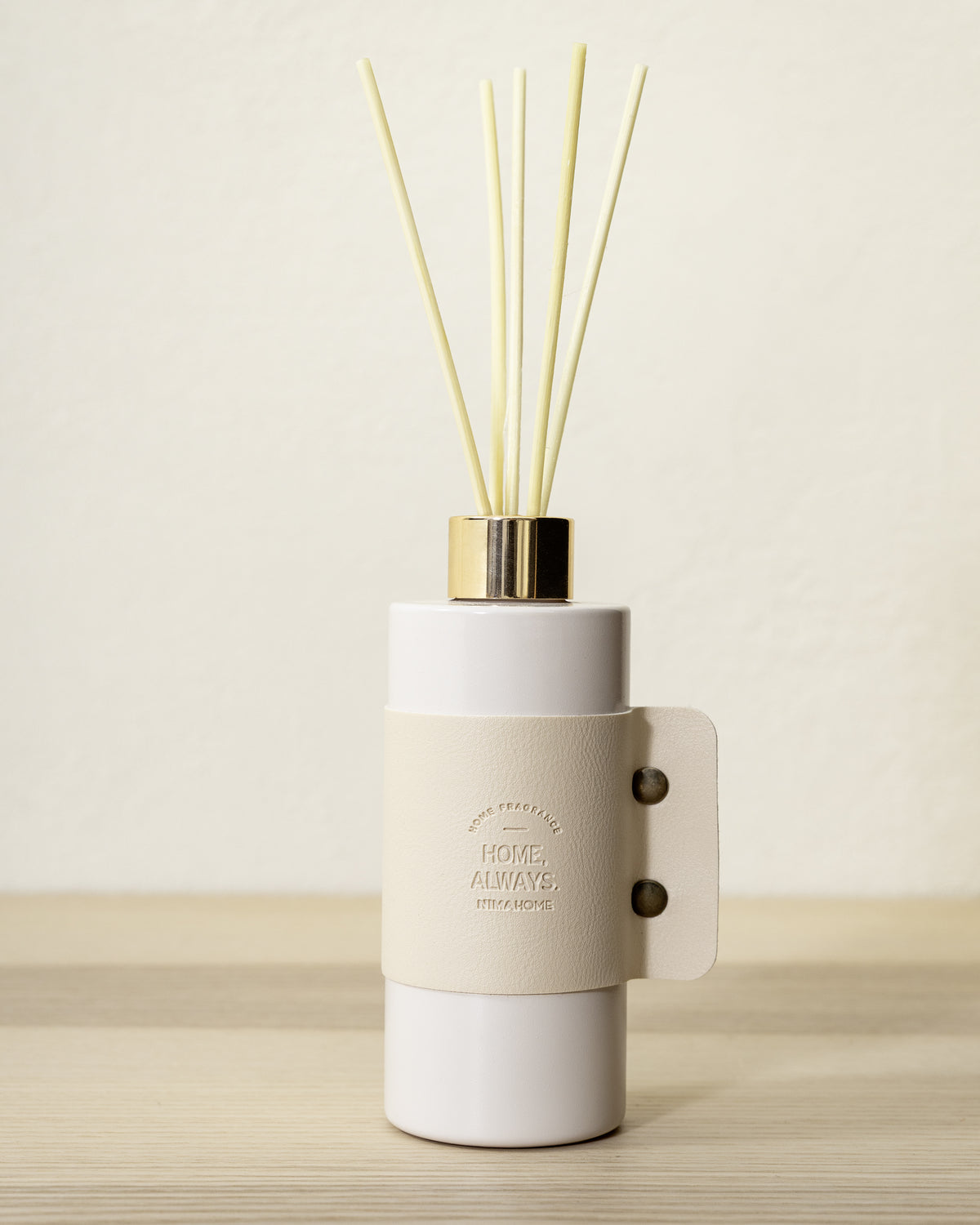 ΑΡΩΜΑΤΙΚΟ ΧΩΡΟΥ ΜΕ ΣΤΙΚ 180ML – HOME, ALWAYS COTTON 36835 | NIMA HOME